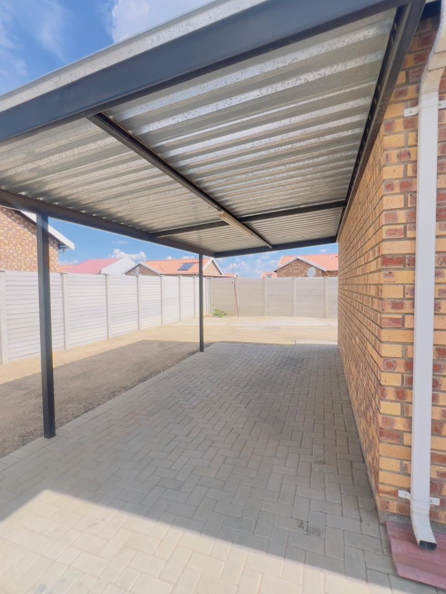 To Let 1 Bedroom Property for Rent in Hillside View Free State